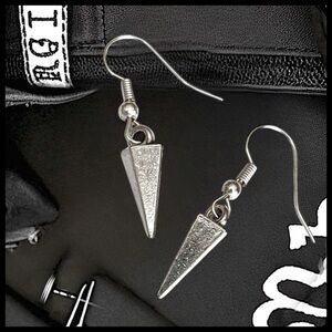 5 For $25💫Silver Punk Spike Dangles